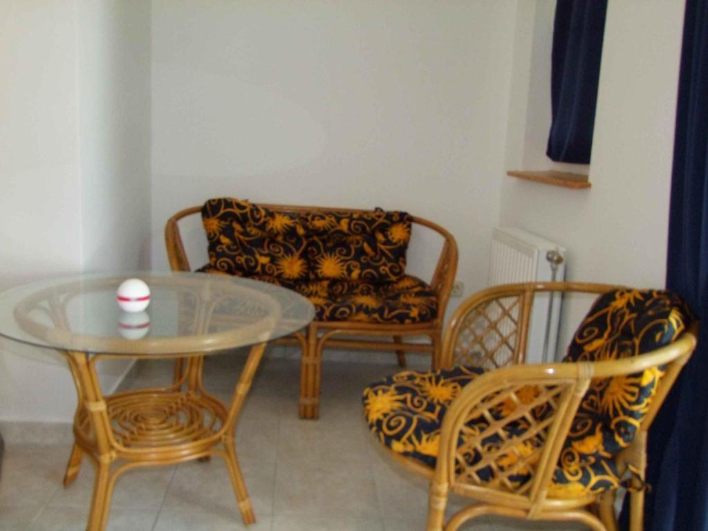 Hotel Platán Zamárdi Quarto foto